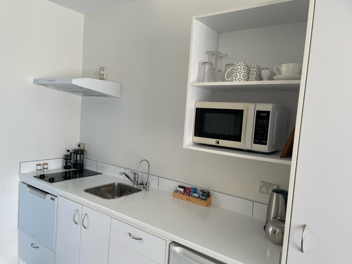 Carters By The Sea Beachside Studio Apartments Carters Beach Exterior foto