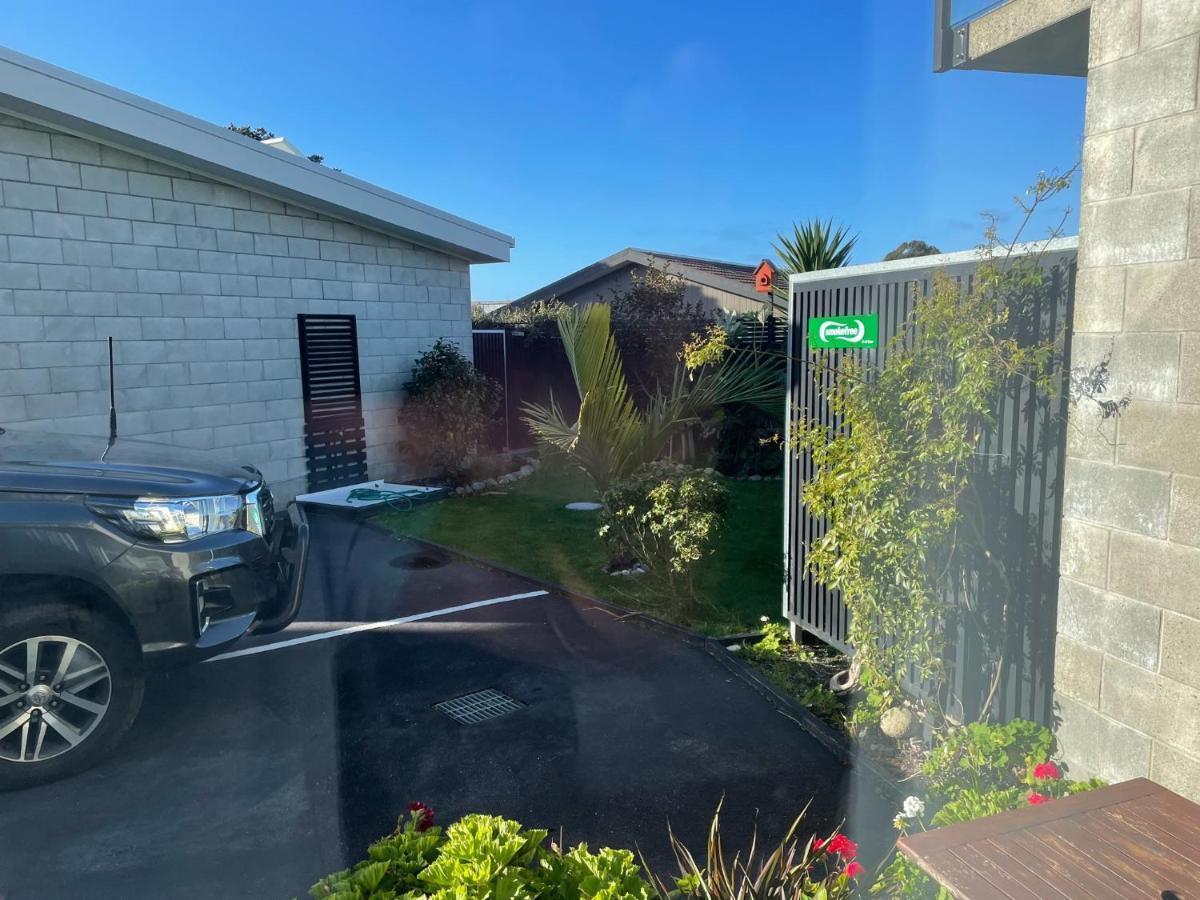 Carters By The Sea Beachside Studio Apartments Carters Beach Exterior foto